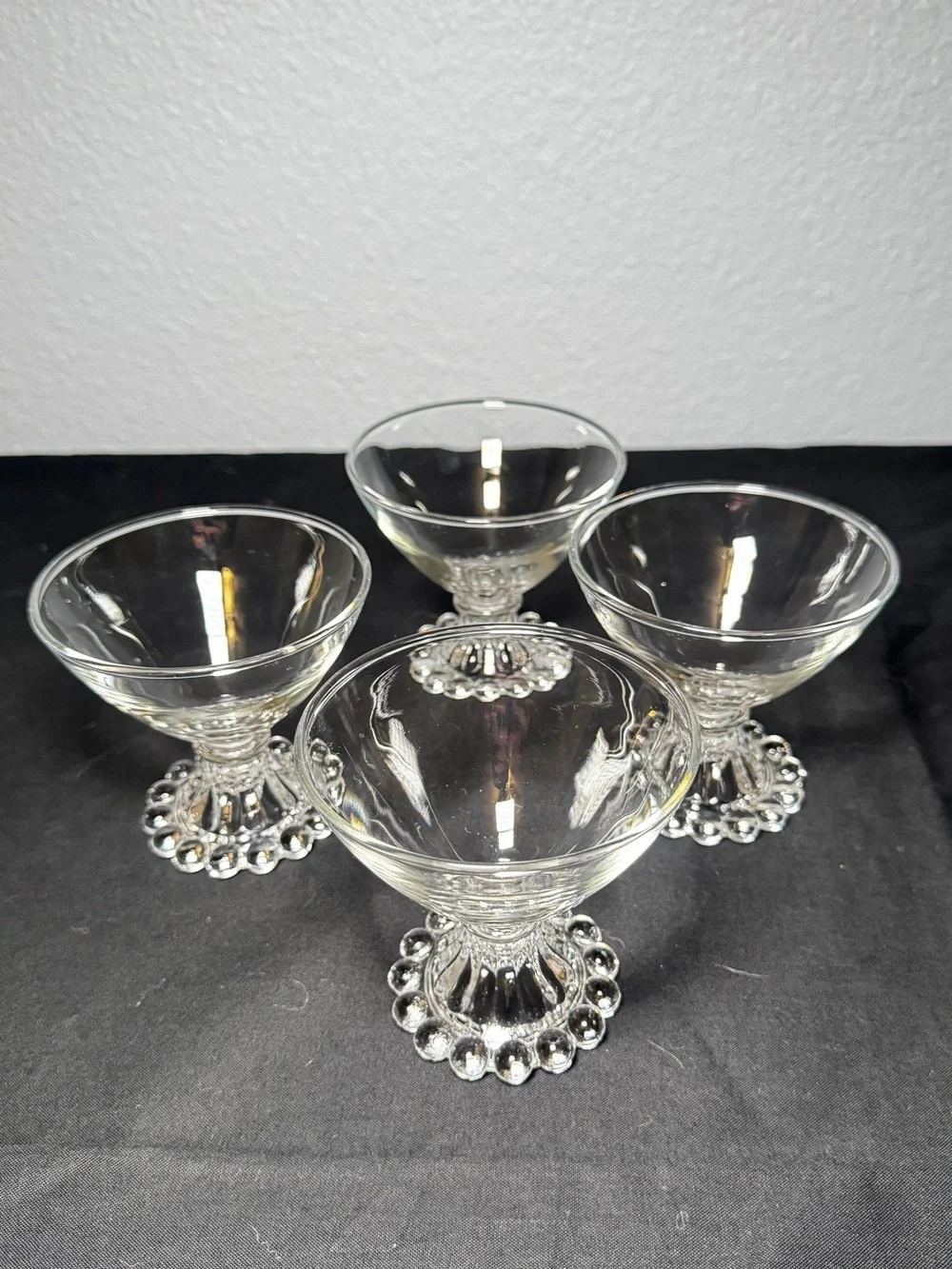 Vintage 1950s Anchor Hocking Berwick Boopie Beaded Base Glassware Set of 4